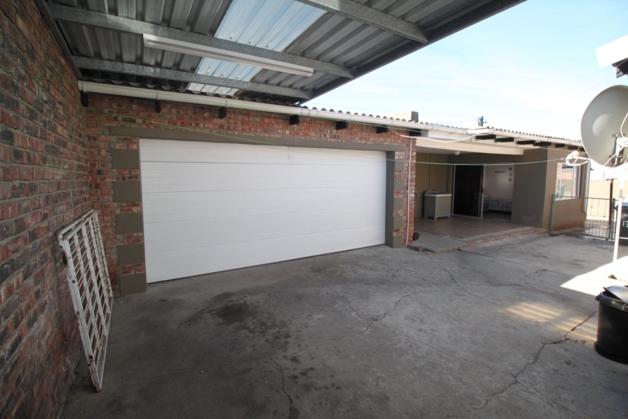 3 Bedroom Property for Sale in Bethelsdorp Eastern Cape